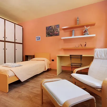 Semesterbostad Casa Giuly
